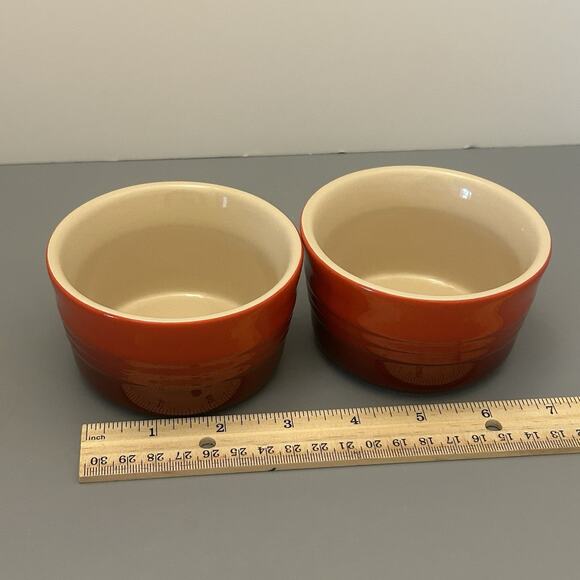 2 LE CREUSET Stoneware Ramekin Custard Condiment Cups Red Ombré Ribbed - Picture 6 of 6